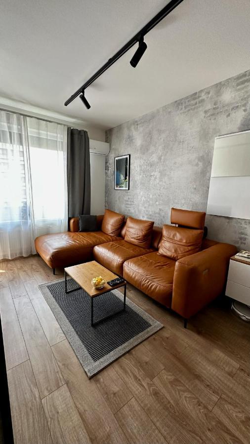 Lux Radnica Appartment Center- Free Parking Kosice Exterior photo